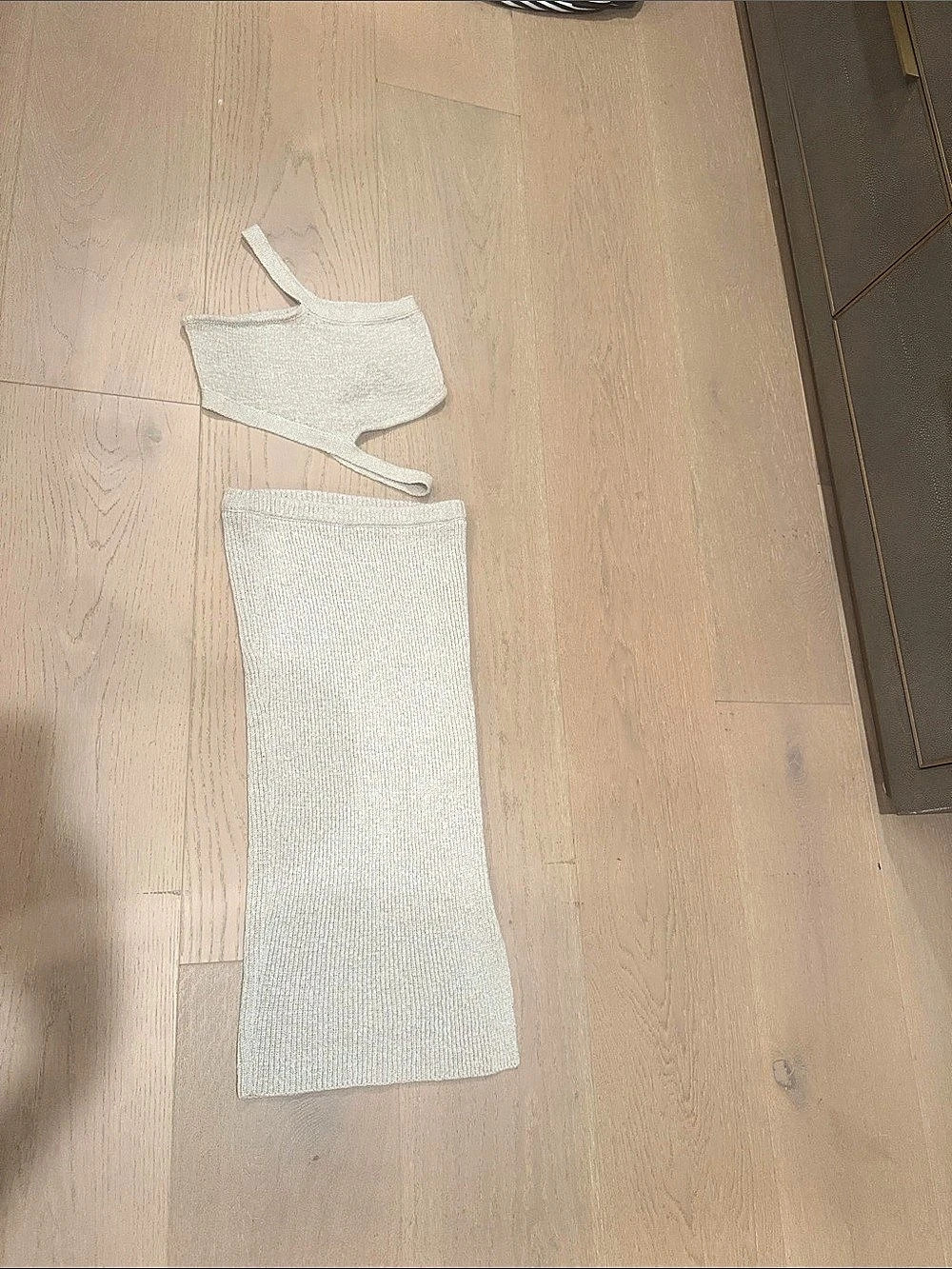 VICI Knit Maxi Skirt Set in Cream Size Small Like New
